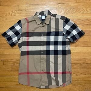 Burberry Men's Classic Checkered Beige Black Short Sleeve Button Down Shirt NWOT